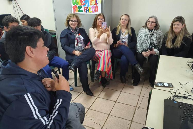 Foto de evento denominado "Semana D de Mobilização Escolar" -  campanha focada na frequência escolar.