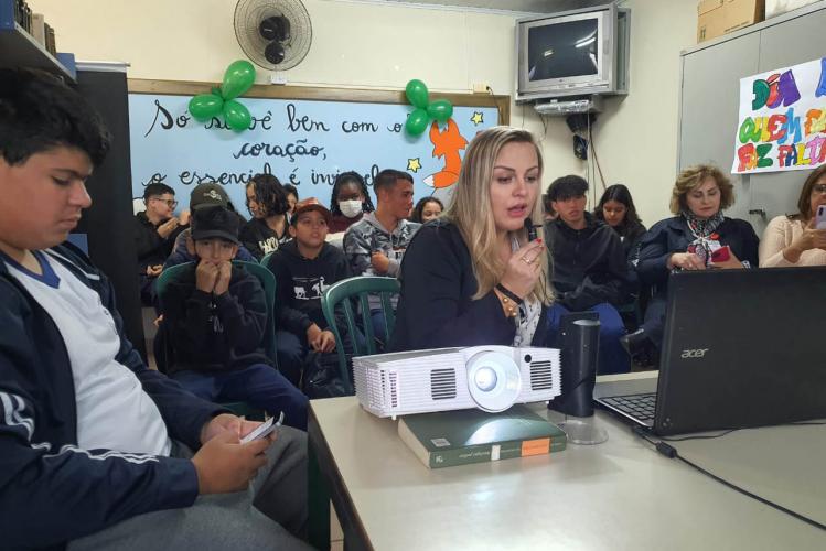 Foto de evento denominado "Semana D de Mobilização Escolar" -  campanha focada na frequência escolar.
