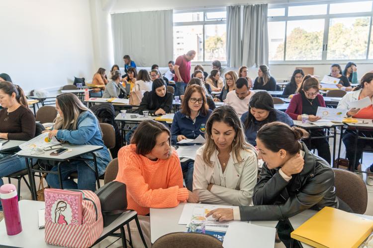 Educação entrega a redes municipais resultados de avaliação de fluência de leitura