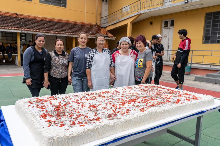 120º aniversário do Colégio Estadual Dr. Xavier da Silva foi marcado por um dia inteiro de festividades