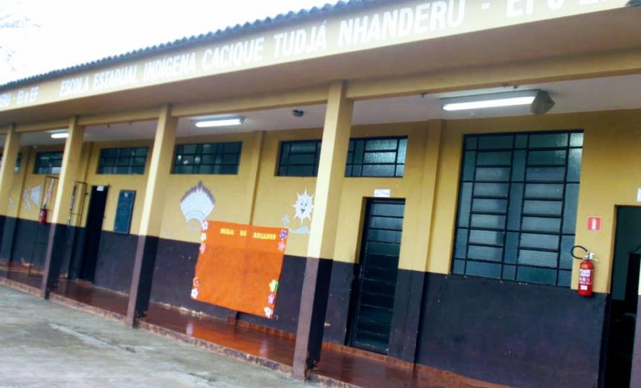 Foto da Escola Estadual Indígena Tudja Nhanderu