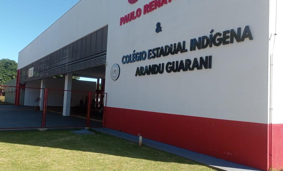 Colégio Estadual Indígena Arandu Guarani